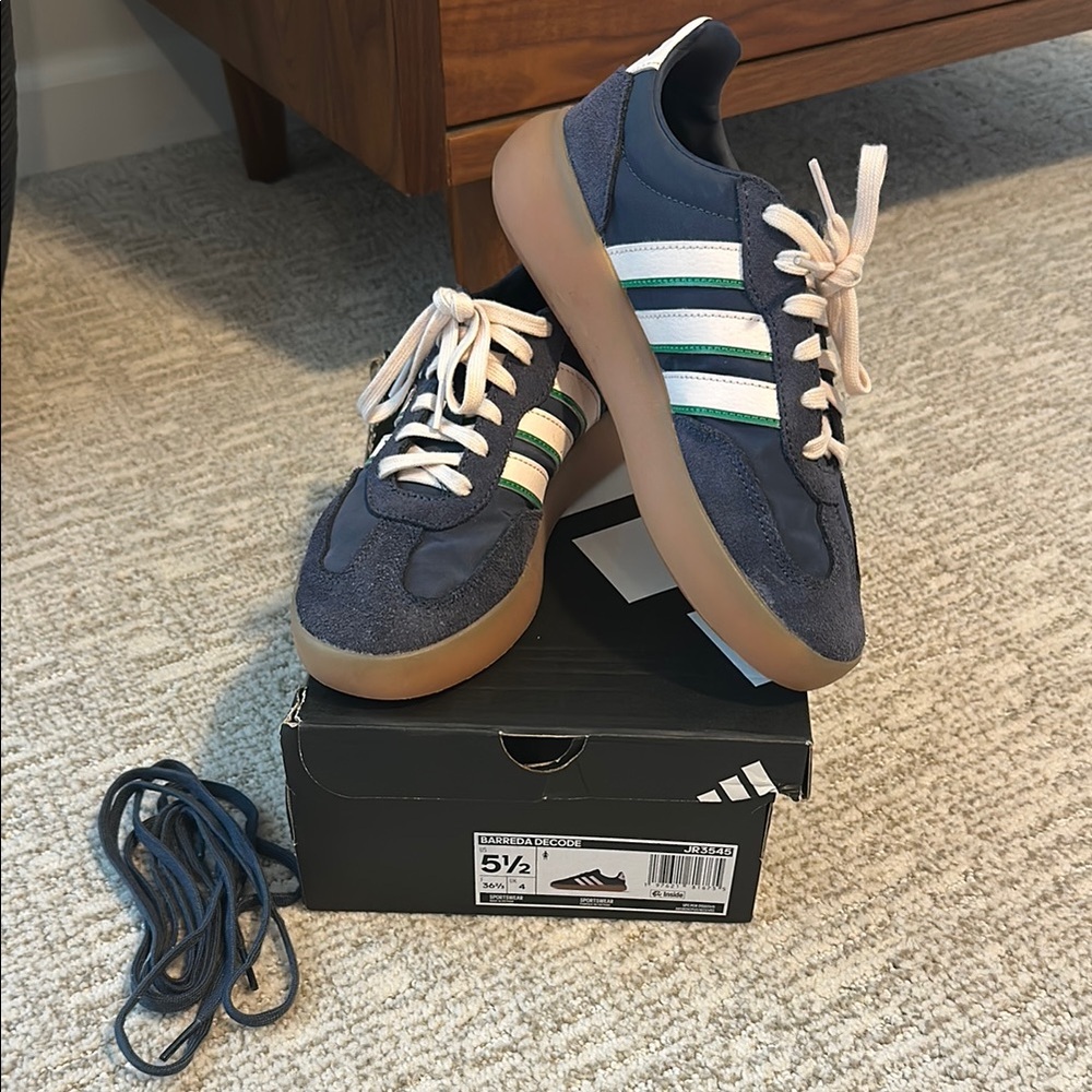 Adidas Barreda Sneaker